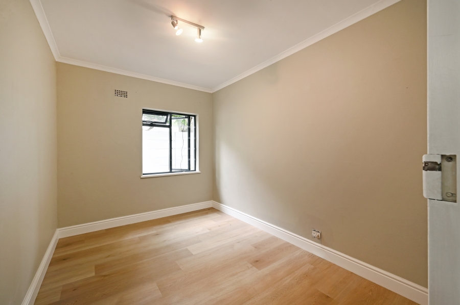 To Let 5 Bedroom Property for Rent in Newlands Western Cape